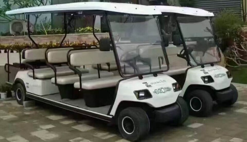 高尔夫球车，酒店楼盘接待客户电动车8座高尔夫